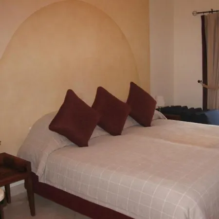 Sleeps 10 Pool Air Con T479972
