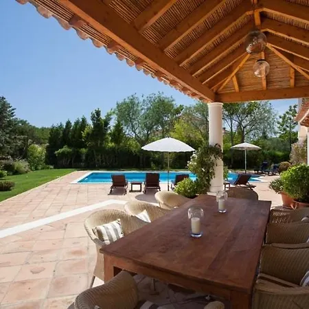 Sleeps 10 Pool Air Con T479972 Villa Quinta do Lago