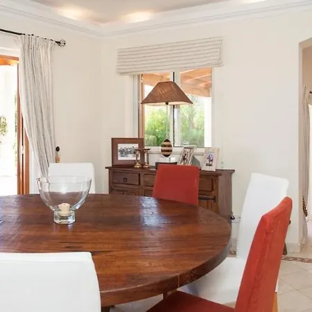 Sleeps 10 Pool Air Con T479972 * Quinta do Lago